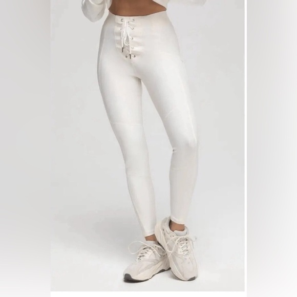 Good American Bombshell Lace Up Leggings in Ivory - Picture 1 of 7